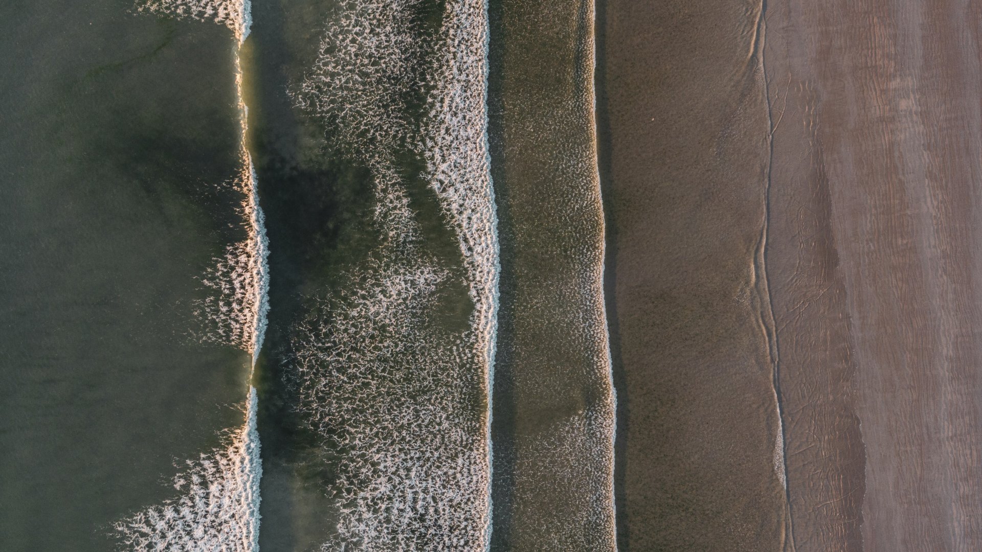 Vagues à Sainte-Anne-la-Palud